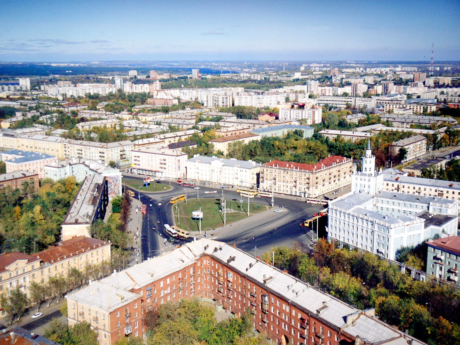 Комсомольская площадь Пермь